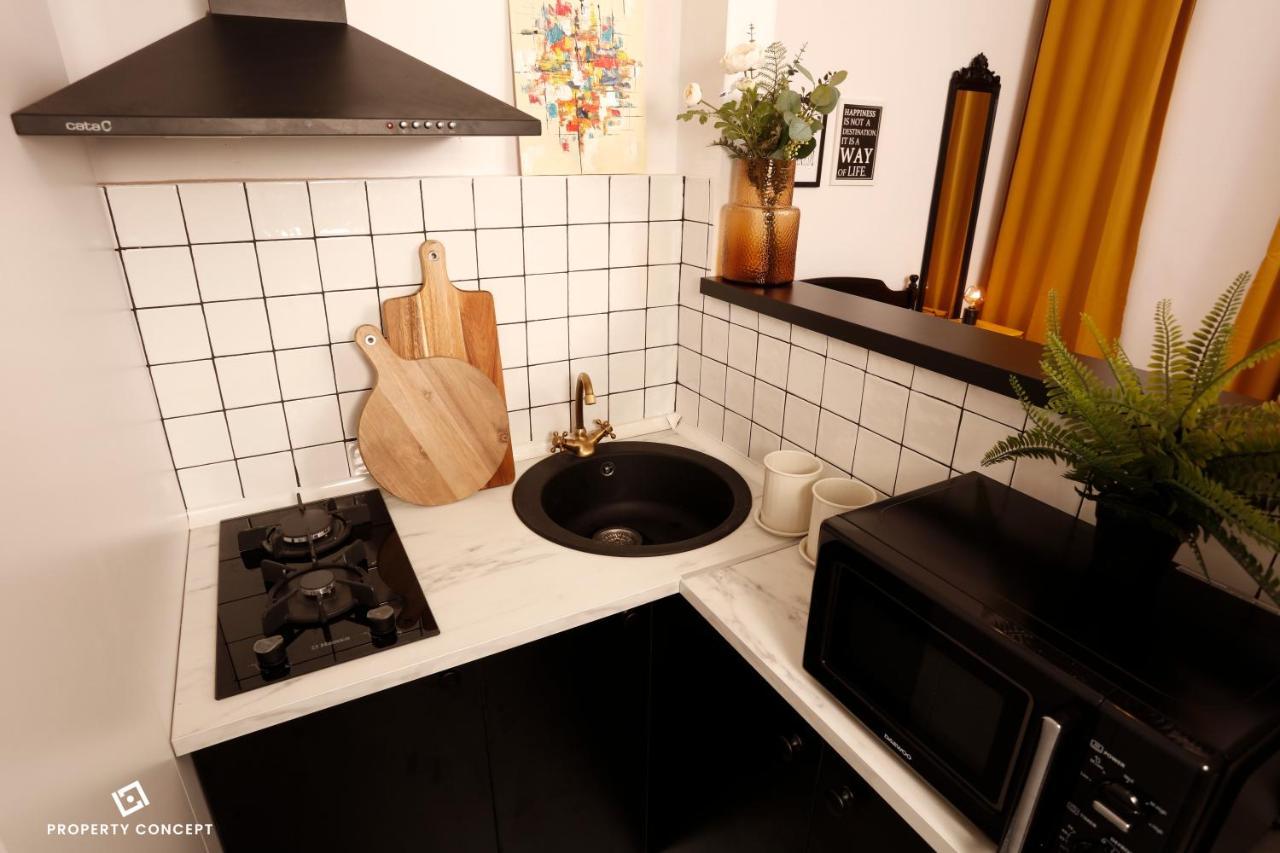 Bohemian Central Concept Studio Bukarest Exteriör bild